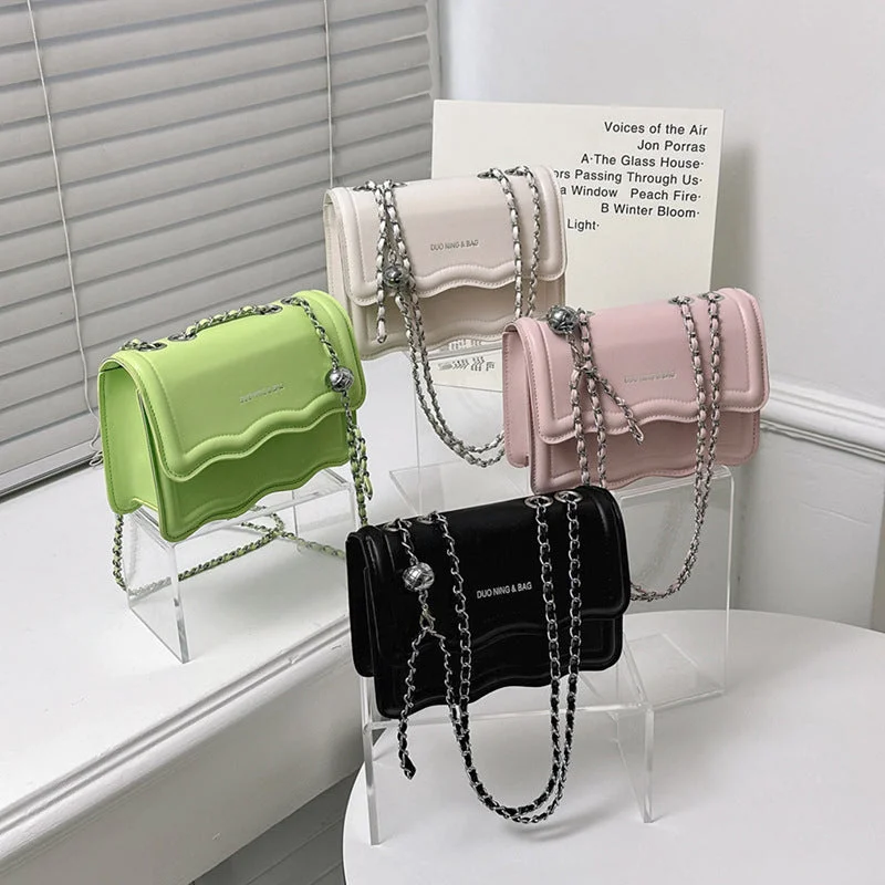 Stylish Deals Wholesale Wavy Pattern Small Square Bag Chain Shoulder Crossbody Bag Classic Totes, Exclusive Deals Stylish Deals Wholesale Wavy Pattern Small Square Bag Chain Shoulder Crossbody Bag Classic Totes, Exclusive Deals