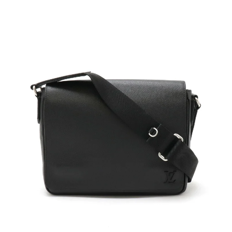 Fashion-Forward Offers Louis Vuitton Taiga District PM Shoulder Bag M30850 Statement Bags, Shop Today Fashion-Forward Offers Louis Vuitton Taiga District PM Shoulder Bag M30850 Statement Bags, Shop Today