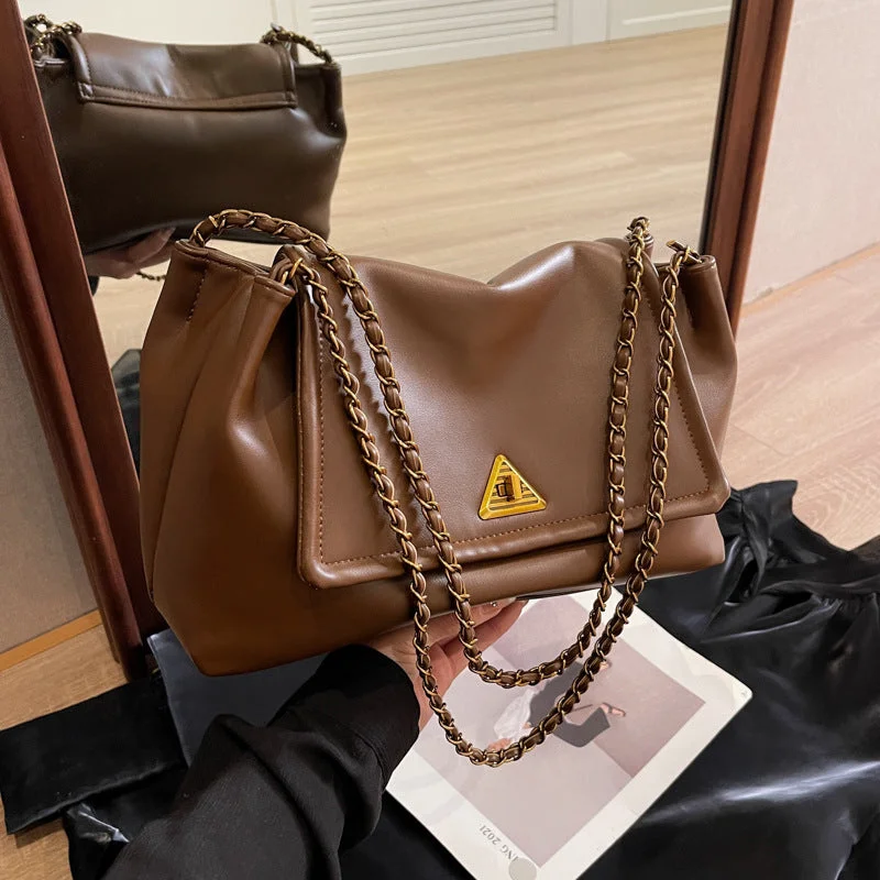 Chic & Cozy Collection Wholesale Autumn and Winter Large Capacity Shoulder Bag Affordable Elegance, Grab Yours Now Chic & Cozy Collection Wholesale Autumn and Winter Large Capacity Shoulder Bag Affordable Elegance, Grab Yours Now
