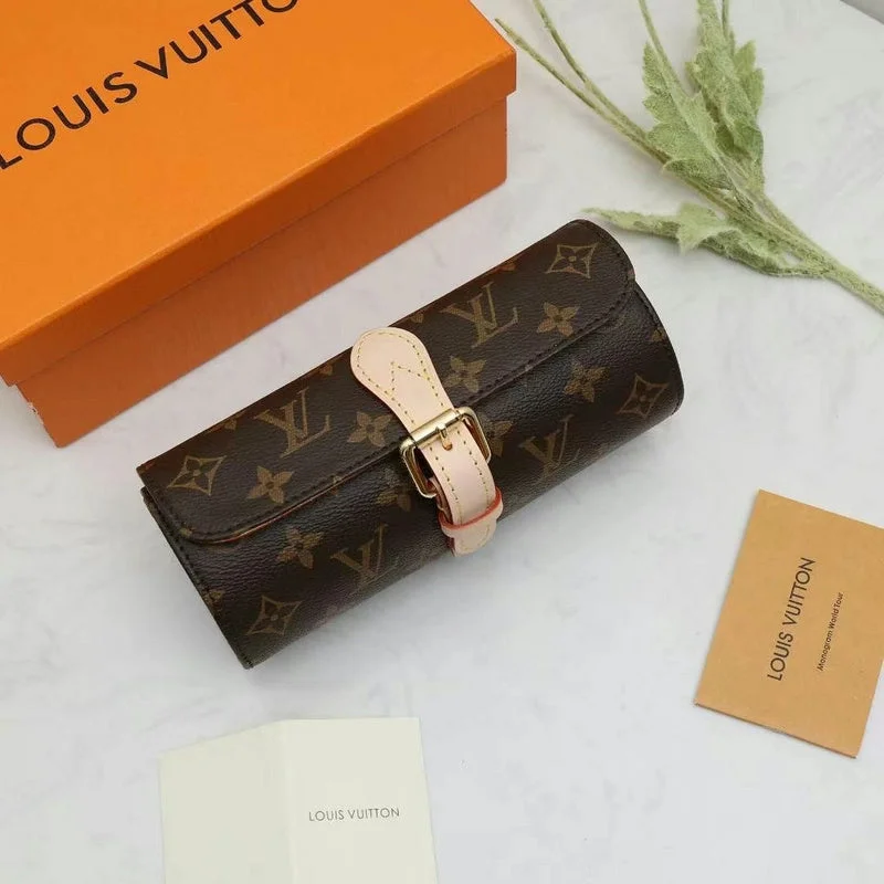Stylish Savings LOV2 Bags - Luxurious Bags 2510 Elegant Purses At Clearance Prices Stylish Savings LOV2 Bags - Luxurious Bags 2510 Elegant Purses At Clearance Prices