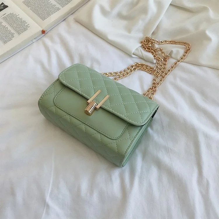 Unleash Your Fashion Wholesale PU Shoulder Crossbody Diamond Chain Y Lock Small Square Bag JDC-SD-SYuan016 Fashionable Crossbody Bags At Special Offers Unleash Your Fashion Wholesale PU Shoulder Crossbody Diamond Chain Y Lock Small Square Bag JDC-SD-SYuan016 Fashionable Crossbody Bags At Special Offers