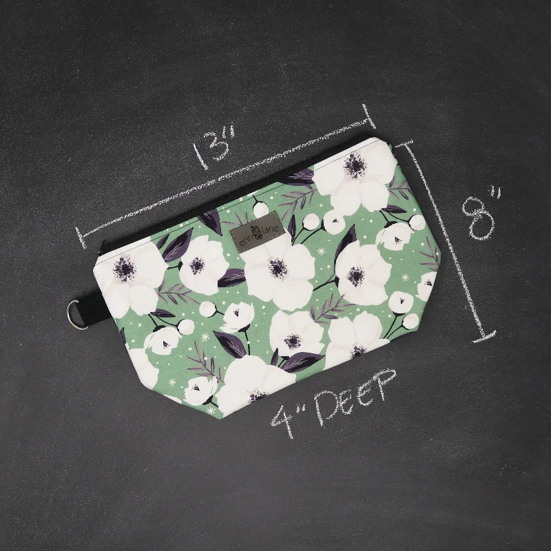 High-Quality Bags On Flash Sale Medium Zip Top Project Bag in Fraser Floral Your Perfect Bag At The Perfect Price High-Quality Bags On Flash Sale Medium Zip Top Project Bag in Fraser Floral Your Perfect Bag At The Perfect Price