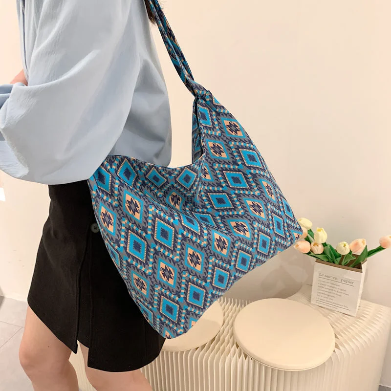 Modern Chic Discounts Wholesale Aztec Pattern Ethnic Style Retro Handbag Canvas Bag Shop Timeless And Trendy Bags At Limited-Time Discounts Modern Chic Discounts Wholesale Aztec Pattern Ethnic Style Retro Handbag Canvas Bag Shop Timeless And Trendy Bags At Limited-Time Discounts
