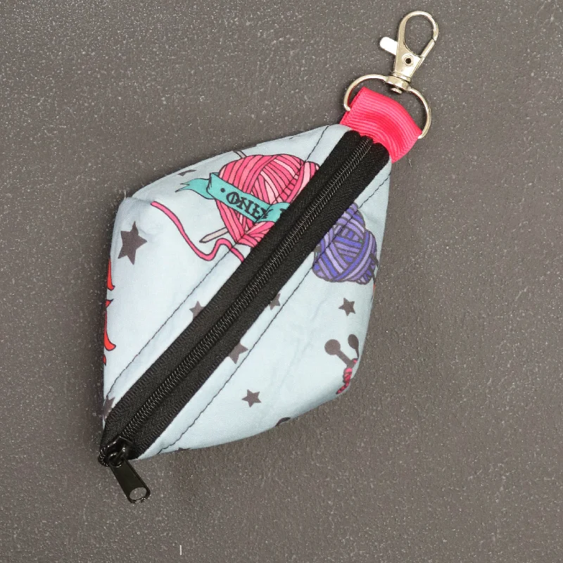 Elegant Style Notions Gem Key Fob for Knitters and Crocheters in Flash Your Stash Timeless Handbags At Reduced Prices Elegant Style Notions Gem Key Fob for Knitters and Crocheters in Flash Your Stash Timeless Handbags At Reduced Prices