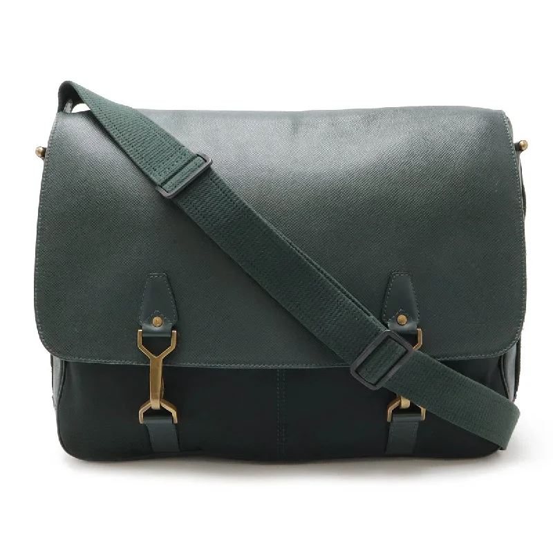 Bags For Urban And Trendy Looks Louis Vuitton Taiga Dersu Leather Shoulder Bag M30164 Designer Bags, Low Prices Bags For Urban And Trendy Looks Louis Vuitton Taiga Dersu Leather Shoulder Bag M30164 Designer Bags, Low Prices