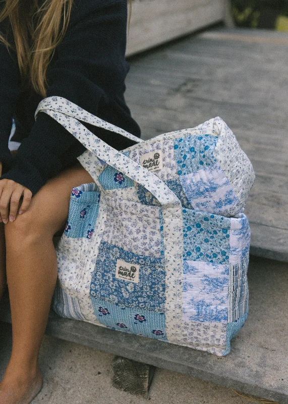 Trendy Street Style Quinn Patchwork Weekender Trendy Handbags At Limited-Time Discounts Trendy Street Style Quinn Patchwork Weekender Trendy Handbags At Limited-Time Discounts