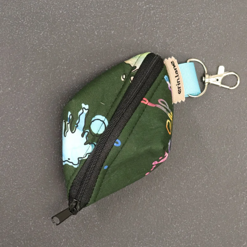 Chic Trend Collection Notions Gem Key Fob for Knitters and Crocheters in Painter's Palette Fashionable Bags At Must-Have Prices Chic Trend Collection Notions Gem Key Fob for Knitters and Crocheters in Painter's Palette Fashionable Bags At Must-Have Prices
