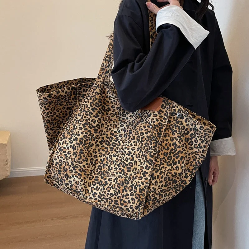 Boutique Styles Wholesale Canvas Shoulder Bag Large Capacity Leopard Print Tote Bag JDC-SD-Biaoxiu003 Stylish Totes, Special Discounts Boutique Styles Wholesale Canvas Shoulder Bag Large Capacity Leopard Print Tote Bag JDC-SD-Biaoxiu003 Stylish Totes, Special Discounts