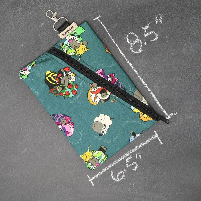 Classic Modern Offers E-Reader Book Nook in Alice in Wonderland Sheeple Designer Bags At Exclusive Clearance Prices Classic Modern Offers E-Reader Book Nook in Alice in Wonderland Sheeple Designer Bags At Exclusive Clearance Prices