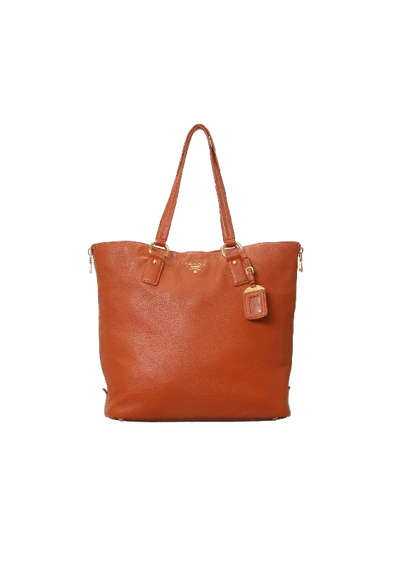 Fresh Fashion Discounts VITELLO DAINO ZIP SHOPPER TOTE Handbag Deals You'll Love