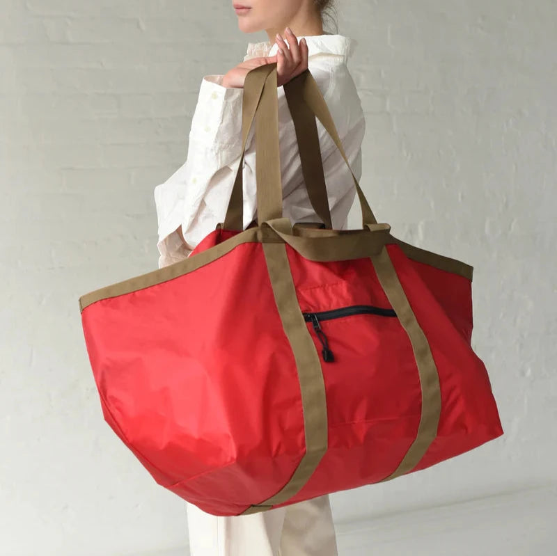 Chic Style, Always In Vogue Nylon Weekender - Red Shop Stylish Bags At Unbeatable Prices Chic Style, Always In Vogue Nylon Weekender - Red Shop Stylish Bags At Unbeatable Prices