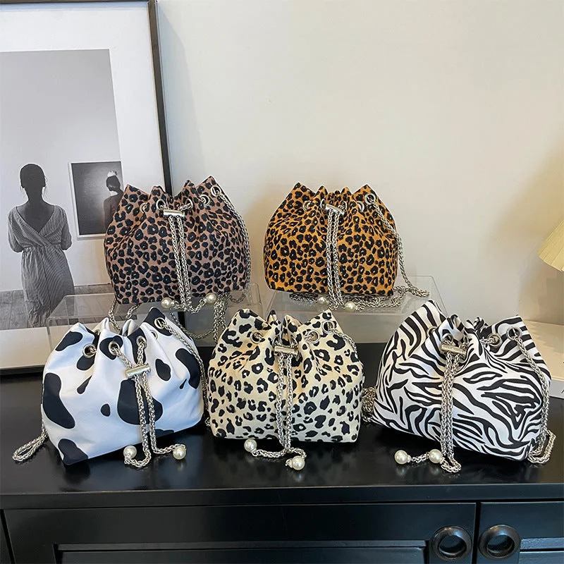 Modern And Limited-Time Offer Bags Wholesale Canvas Cow Print Leopard Chain Shoulder Bag Upgrade Your Look With Our Bag Sale Modern And Limited-Time Offer Bags Wholesale Canvas Cow Print Leopard Chain Shoulder Bag Upgrade Your Look With Our Bag Sale