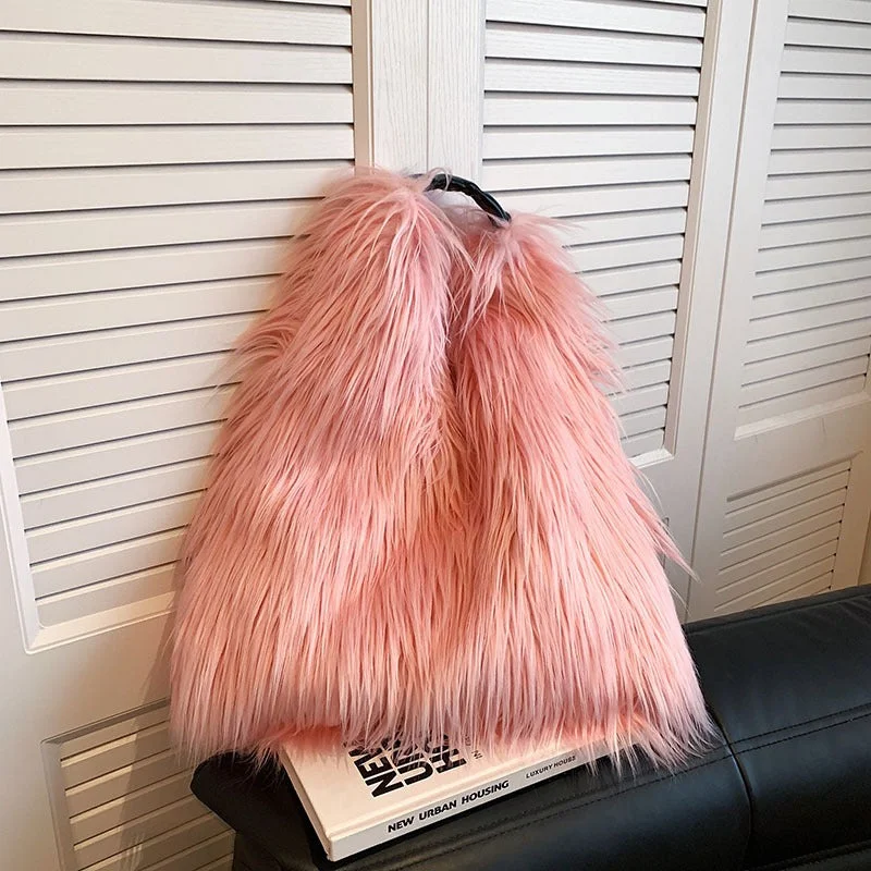 Absurdly Cheap Sale Wholesale Autumn and Winter Plush Bags The Perfect Bag Sale Is Here Absurdly Cheap Sale Wholesale Autumn and Winter Plush Bags The Perfect Bag Sale Is Here