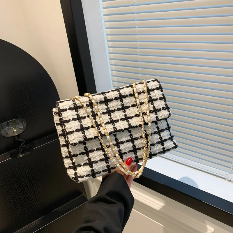 Fashion Forward, Function First Wholesale Woven Plaid High-capacity Chain Single Shoulder Underarm Bag Carry Elegance For Less Fashion Forward, Function First Wholesale Woven Plaid High-capacity Chain Single Shoulder Underarm Bag Carry Elegance For Less