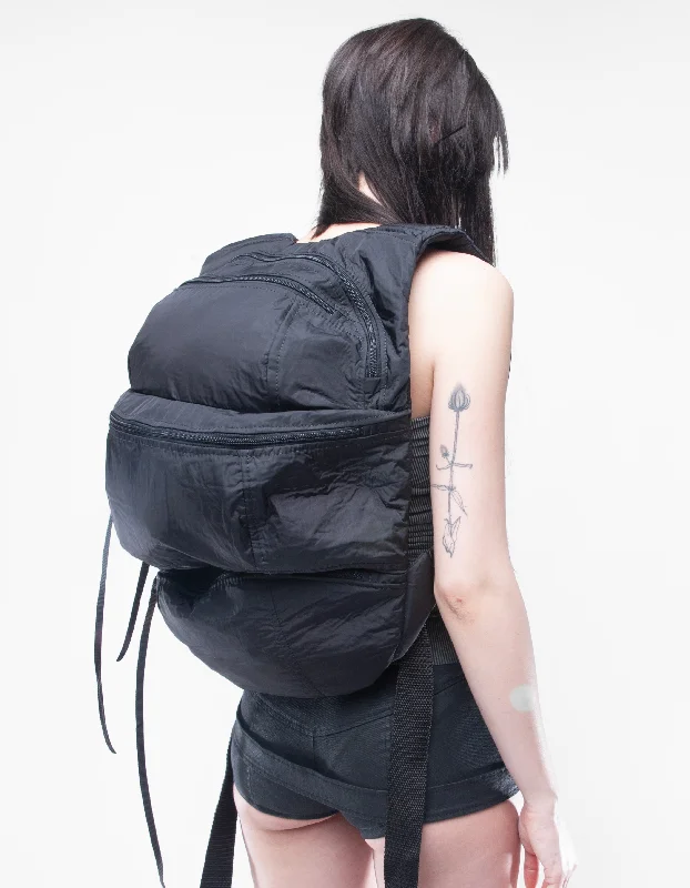 BACKPACK GENE Designer Bags At Exclusive Clearance Prices