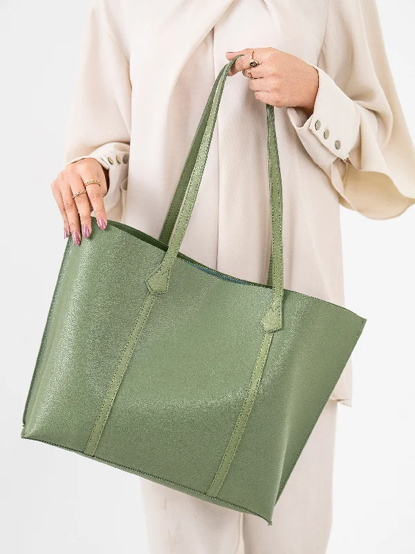 Classic Tote Bag Unmissable Deals On Trendy Handbags