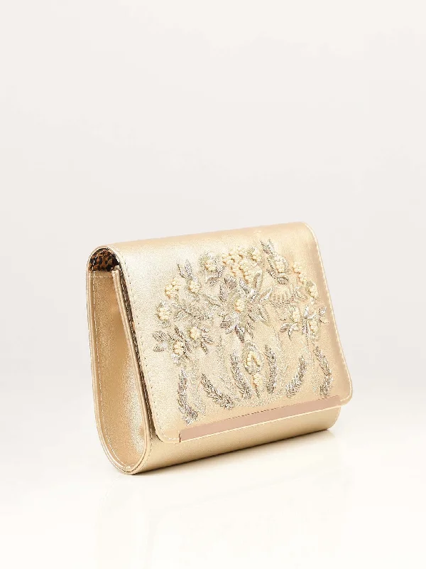 Embellished Clutch Upgrade Your Look With Fashionable Bags