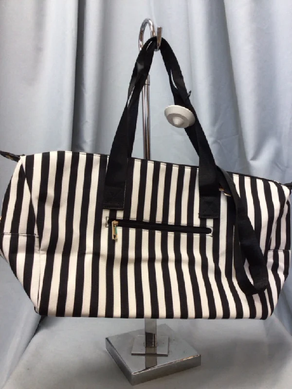ALICE + OLIVIA Ladies BAG Luxury Totes At The Lowest Prices Of The Season