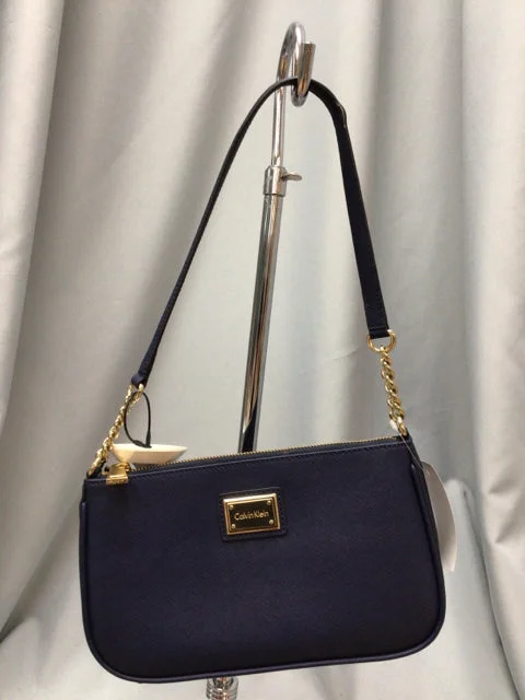 CALVIN KLEIN Ladies BAG Modern Handbags With Stylish Discounts