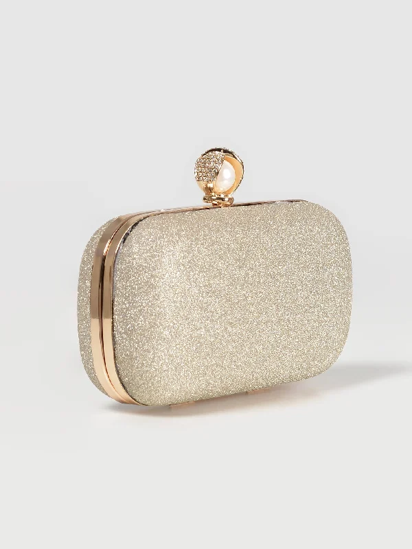 Shimmery Pearl Clutch Upgrade Your Look With Fashionable Bags
