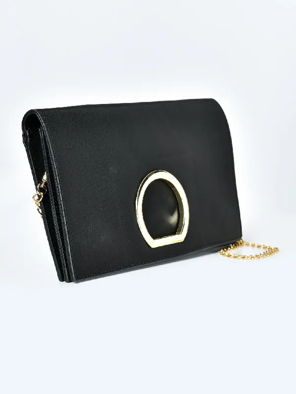Statement Clutch Statement Bags At Unbelievable Discounts – Shop Today