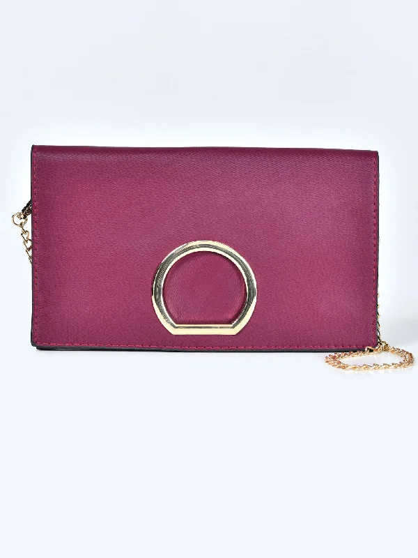 Statement Clutch Stylish And Functional Bags Now At Reduced Rates