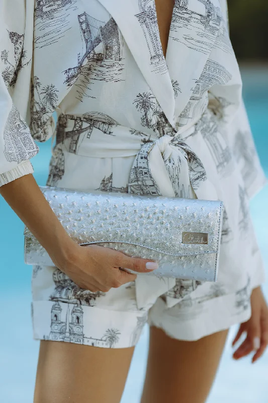 CHIC CLUTCH - SILVER Classic Totes At Unbeatable Deals