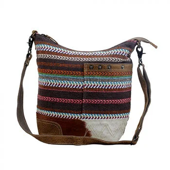 Layered Shoulder Bag Elevate Your Style With Our Handbag Sale