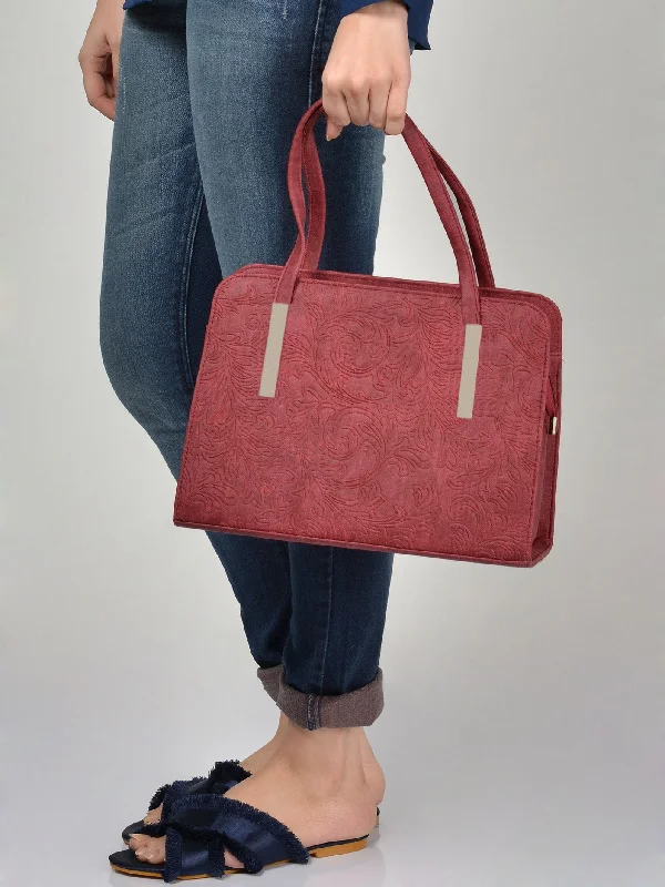 Engraved Shoulder Bag Chic Handbags At Special Promotional Prices