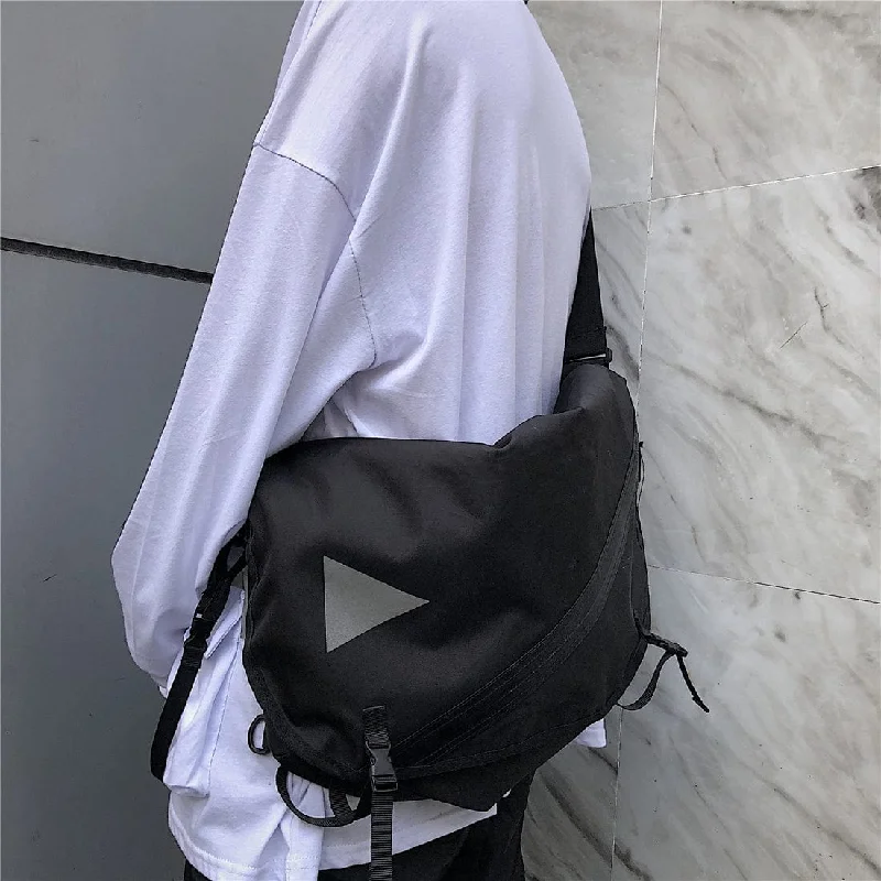 SHOULDER STRAP MESSENGER BAG Limited-Stock Bag Clearance – Hurry