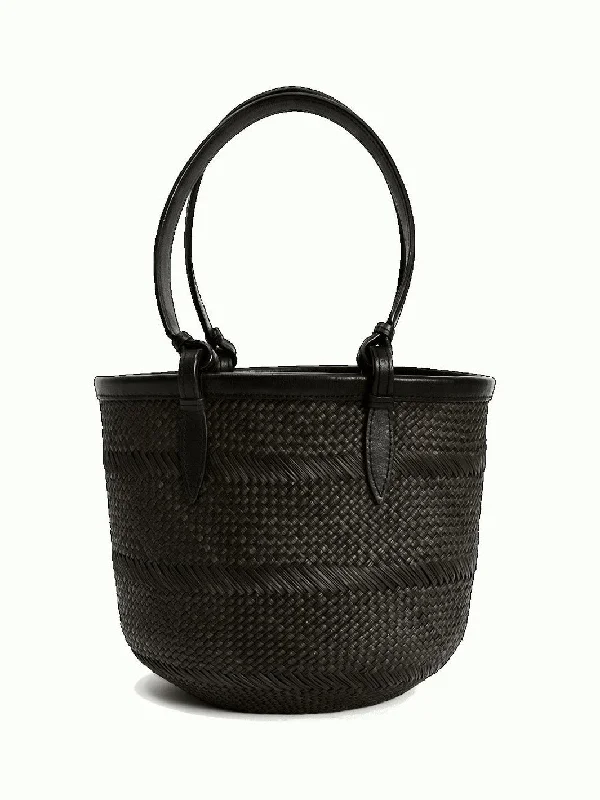 The Small Basket in Iraca Statement Handbags At Unbeatable Discounts
