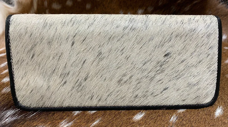 Juan Antonio Tooled Black & Brindle Tri Fold Wallet Everyday Elegance At Special Prices