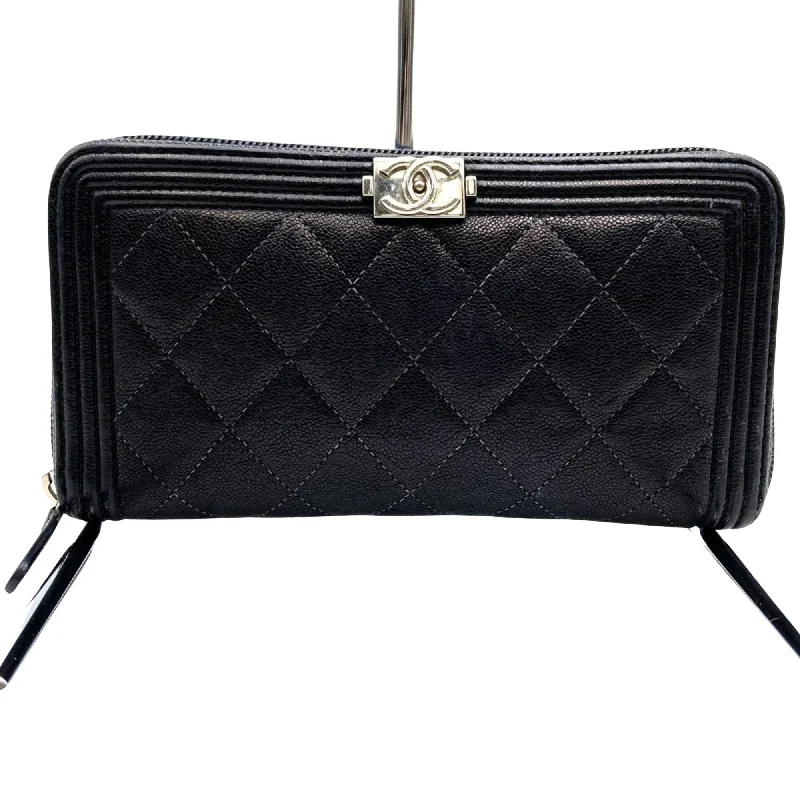 Chanel Boy  Leather Wallet  (Pre-Owned) Chic Bags, Shop Now & Save