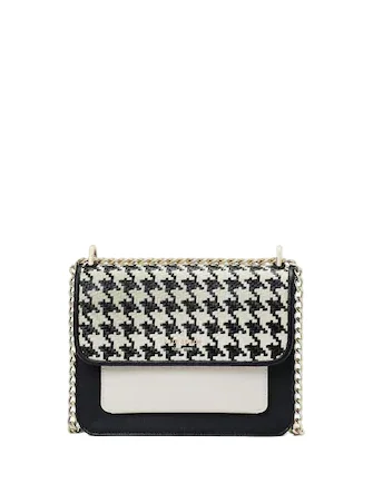 Trendy Street Style Kate Spade New York Remi Flap Chain Crossbody Flash Sale On Designer Bags Trendy Street Style Kate Spade New York Remi Flap Chain Crossbody Flash Sale On Designer Bags