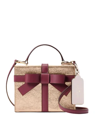 Vintage Style Deals Kate Spade New York Wrapping Party Gift Box Crossbody Chic Bags, Shop Now Vintage Style Deals Kate Spade New York Wrapping Party Gift Box Crossbody Chic Bags, Shop Now