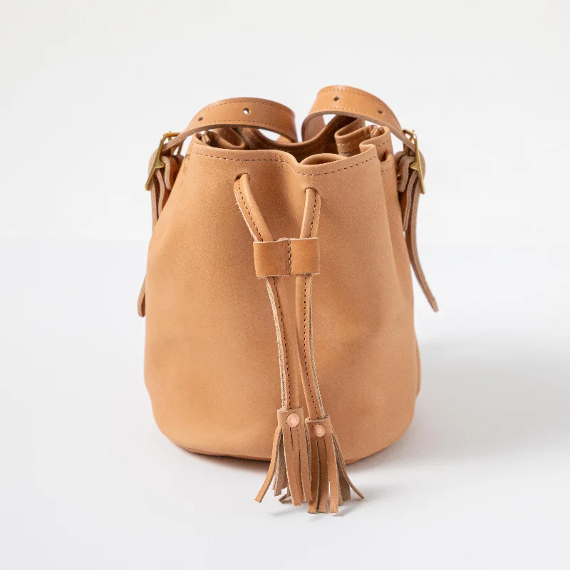 Natural Essex Bucket Bag Premium Handbags With A Touch Of Elegance