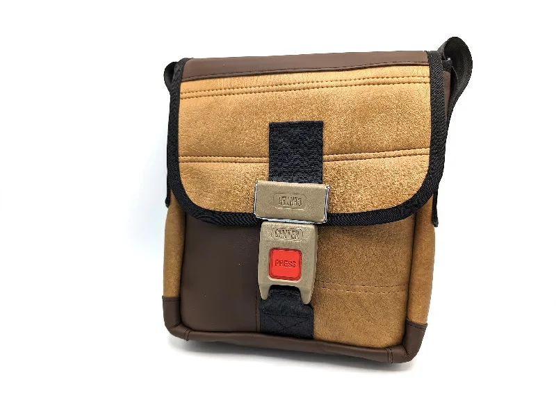 ZW Mini Messenger -  1980 Porsche 911 SC Modern Handbags With Stylish Discounts