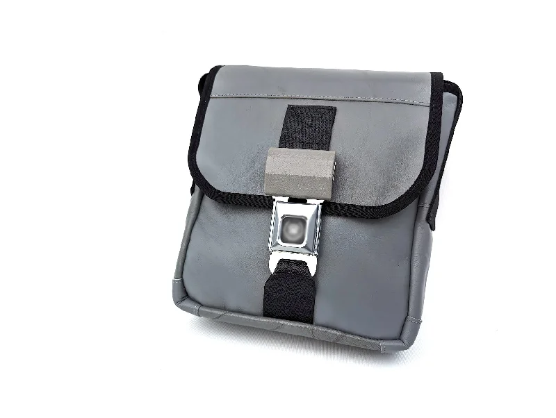 ZW Mini Messenger - 1991 Cadillac Deville Premium Handbags With A Touch Of Elegance ZW Mini Messenger - 1991 Cadillac Deville Premium Handbags With A Touch Of Elegance